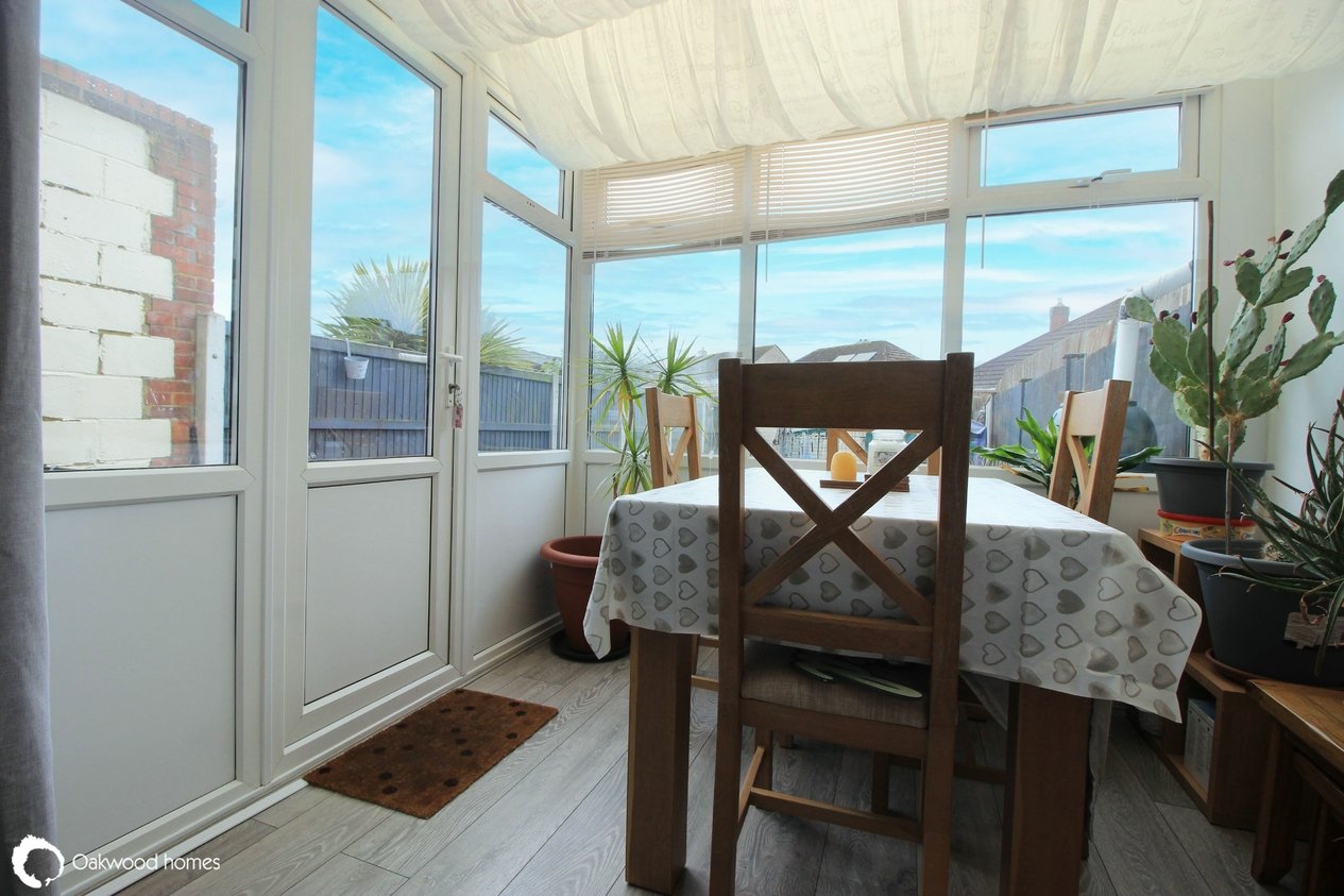 Properties For Sale in Oakfield Court 