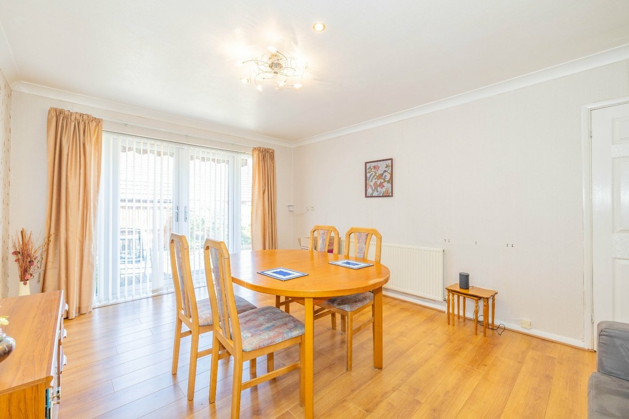 Properties Under Offer in Oakwood Road Sturry