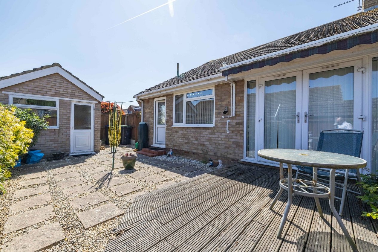 Properties Under Offer in Oakwood Road Sturry
