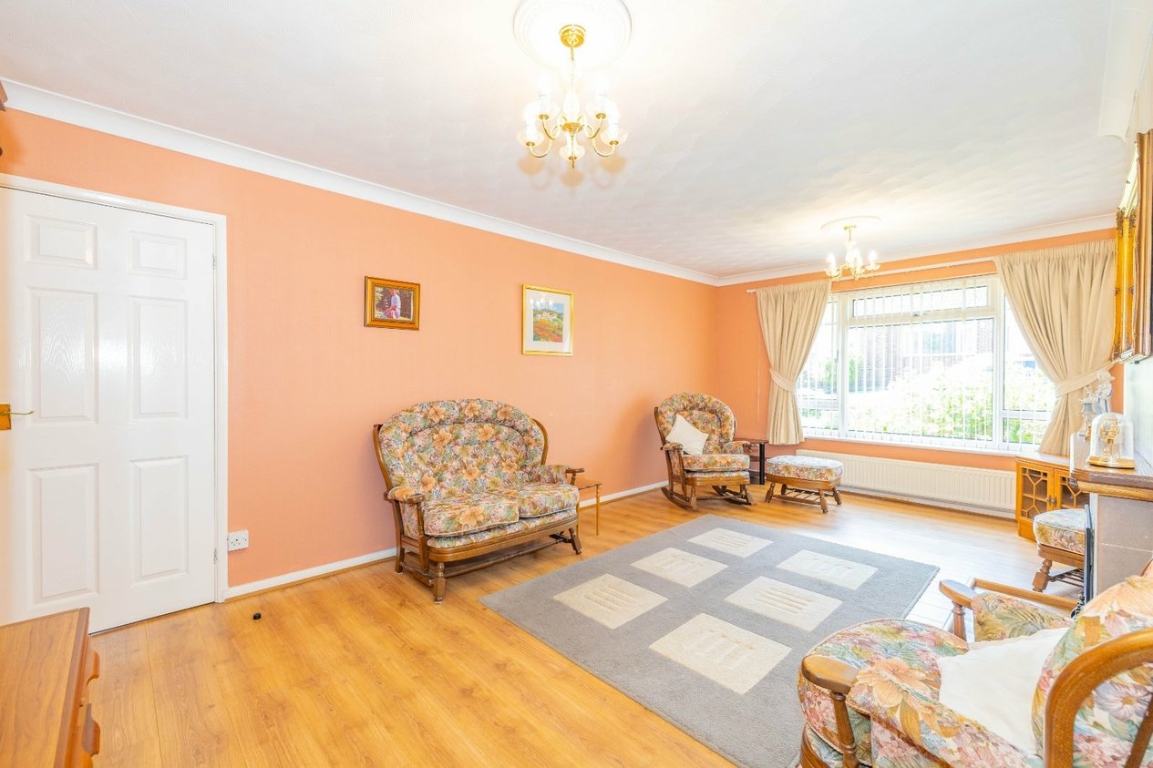 Properties Under Offer in Oakwood Road Sturry