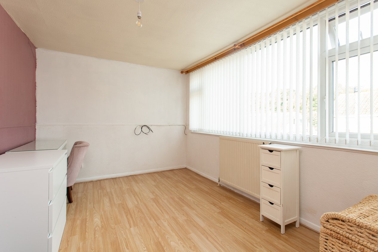 Properties Under Offer in Oakwood Road Sturry