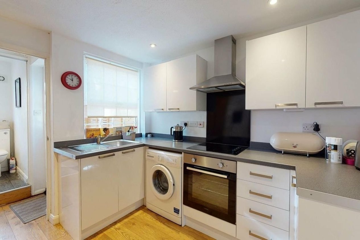 Properties For Sale in Oaten Hill Canterbury