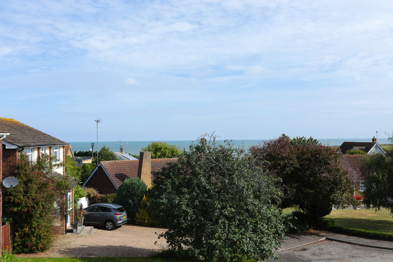 Properties Under Offer in Ocean Close Birchington