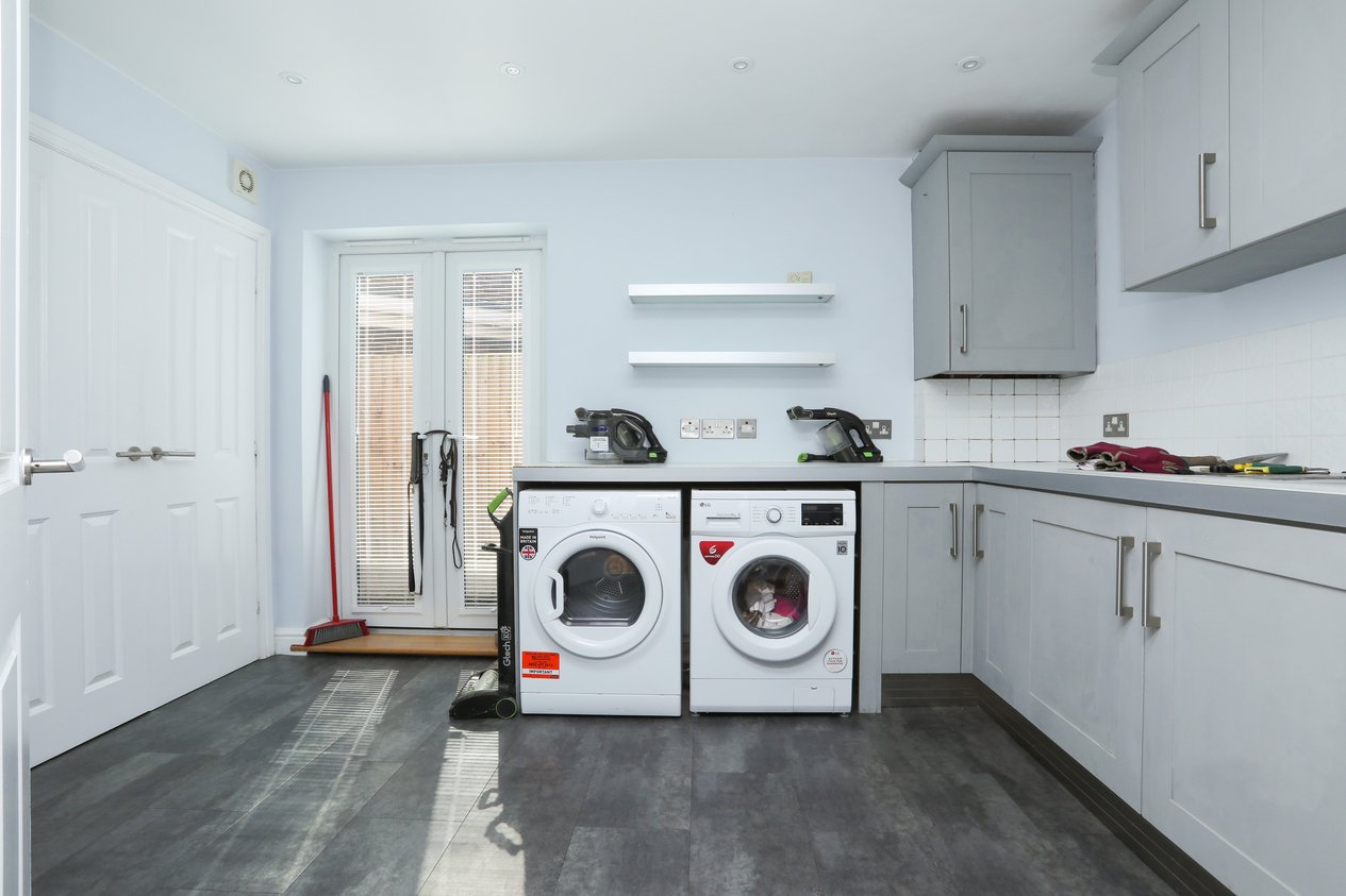 Properties Under Offer in Ocean Close Birchington
