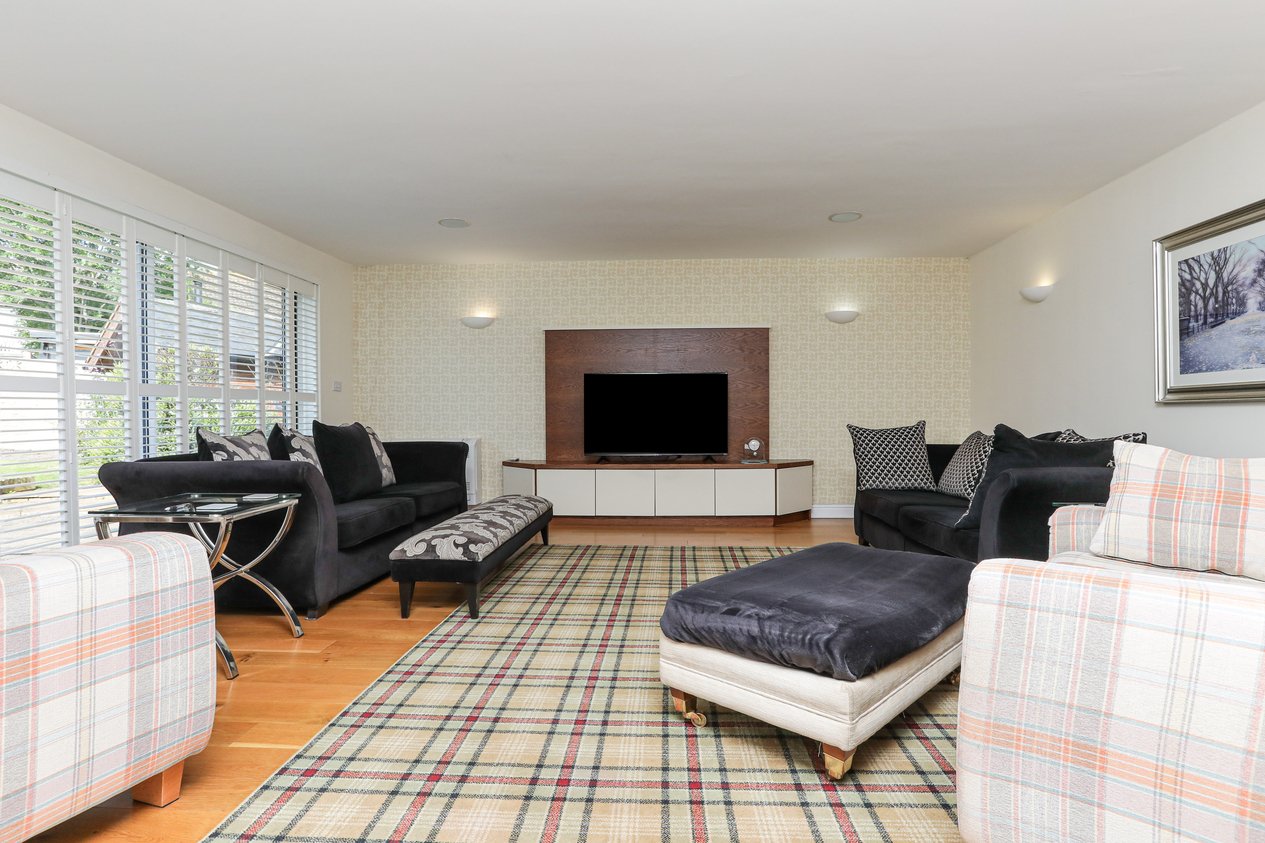 Properties Under Offer in Ocean Close Birchington