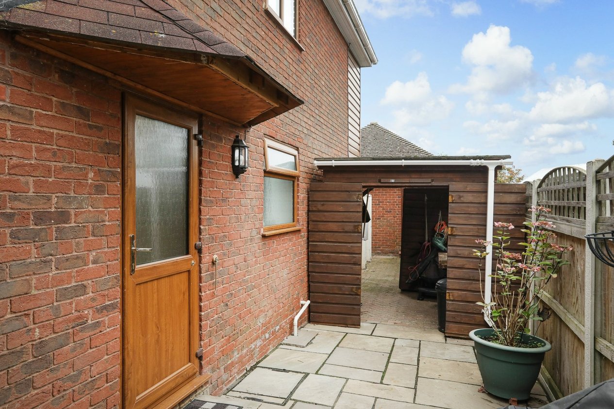 Properties For Sale in Offley Close  Margate