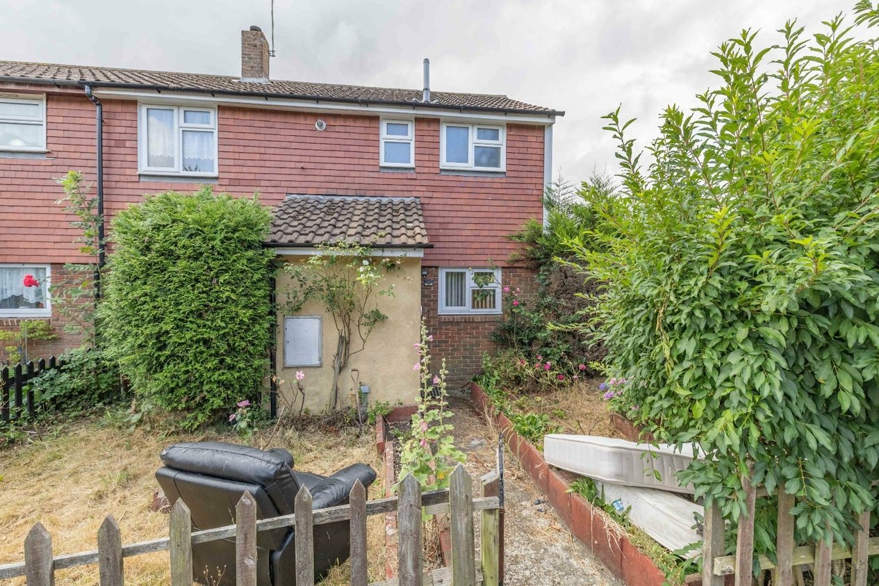 Properties For Sale in Old Ash Close Kennington