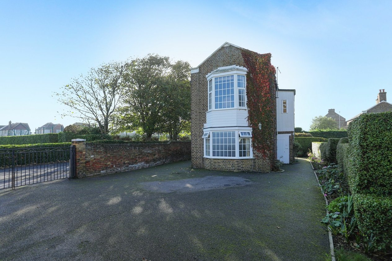 Properties For Sale in Old Boundary Road  Westgate-On-Sea