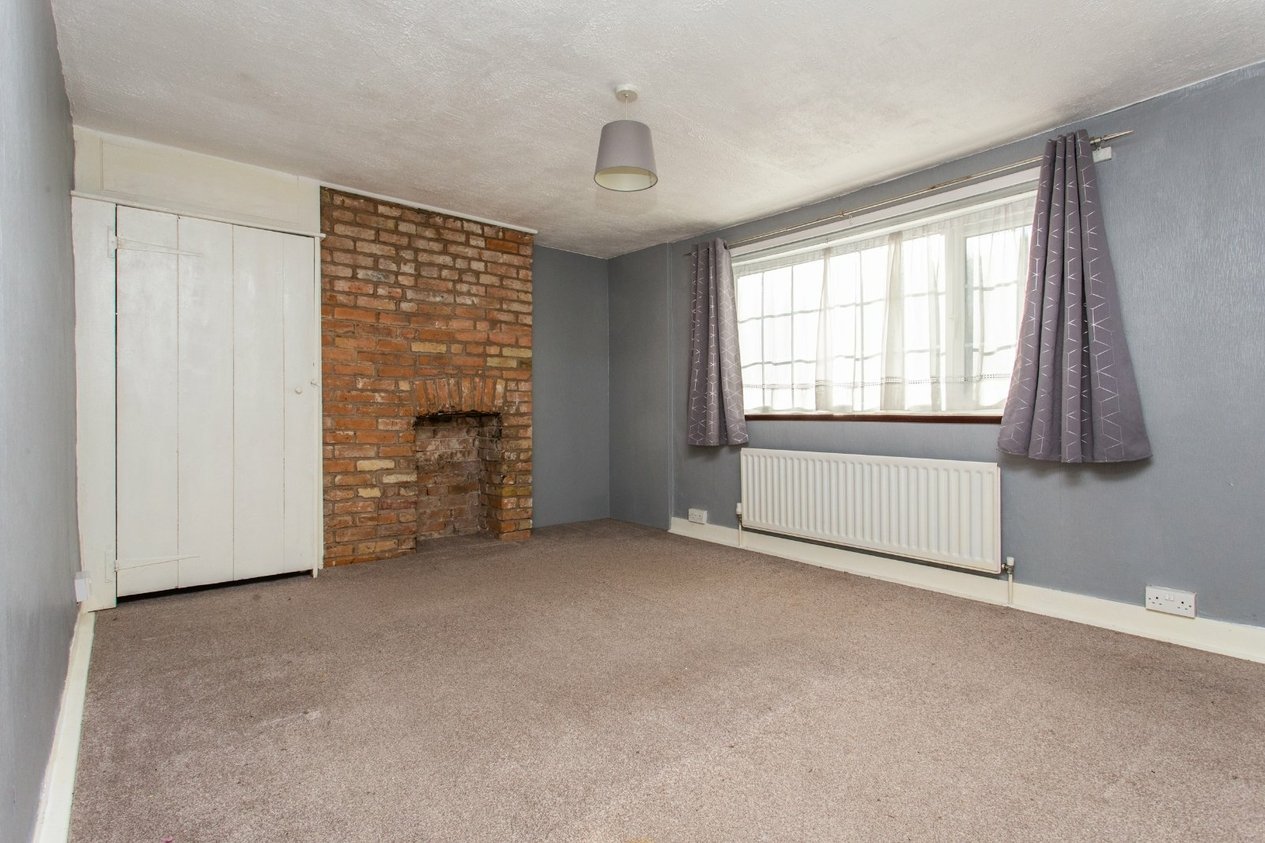 Properties For Sale in Old Dover Road Canterbury