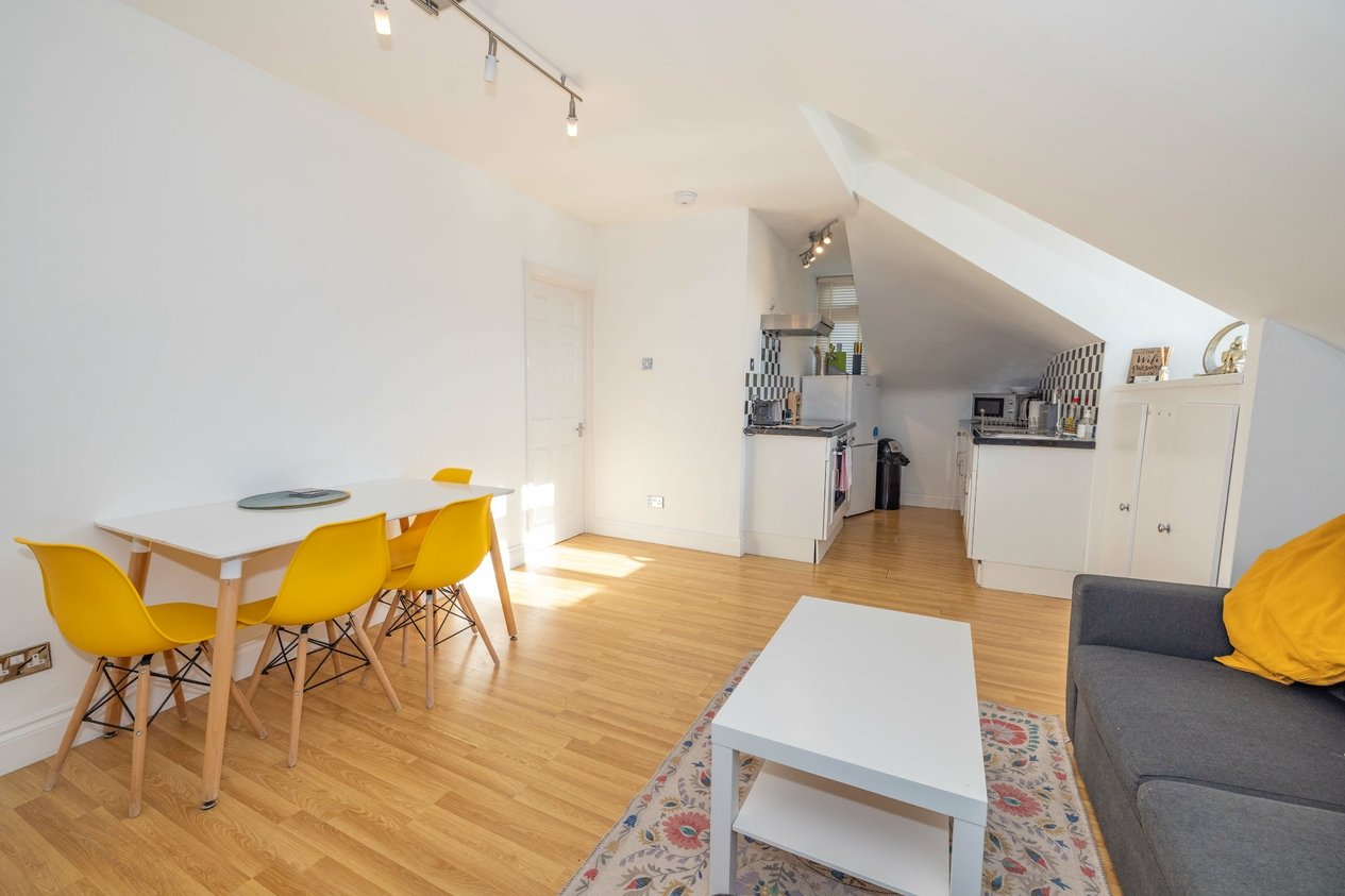 Properties For Sale in Old Dover Road Canterbury