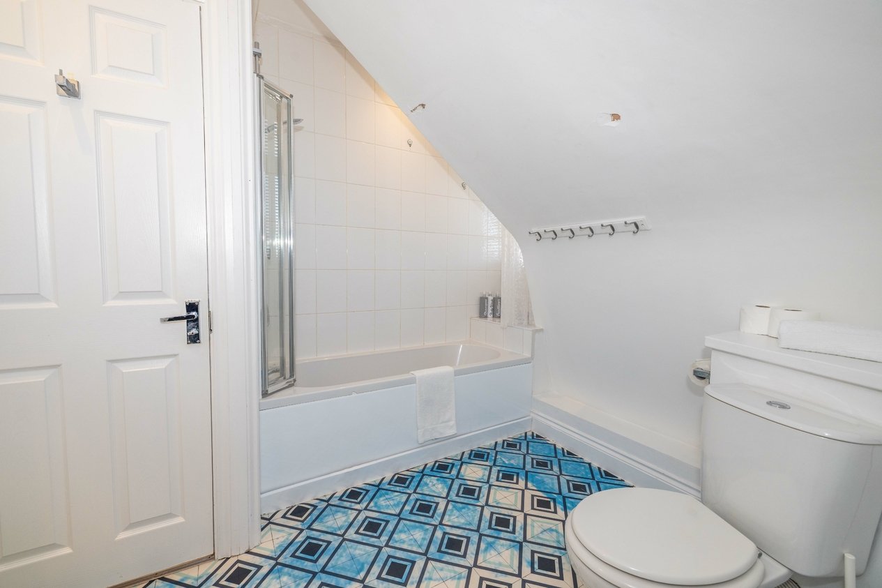 Properties For Sale in Old Dover Road Canterbury