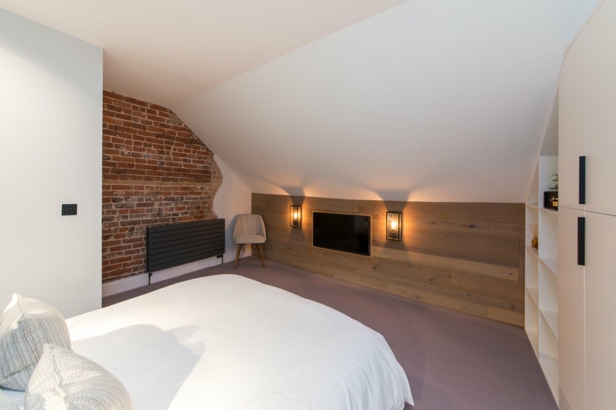 Properties For Sale in Old Dover Road Canterbury