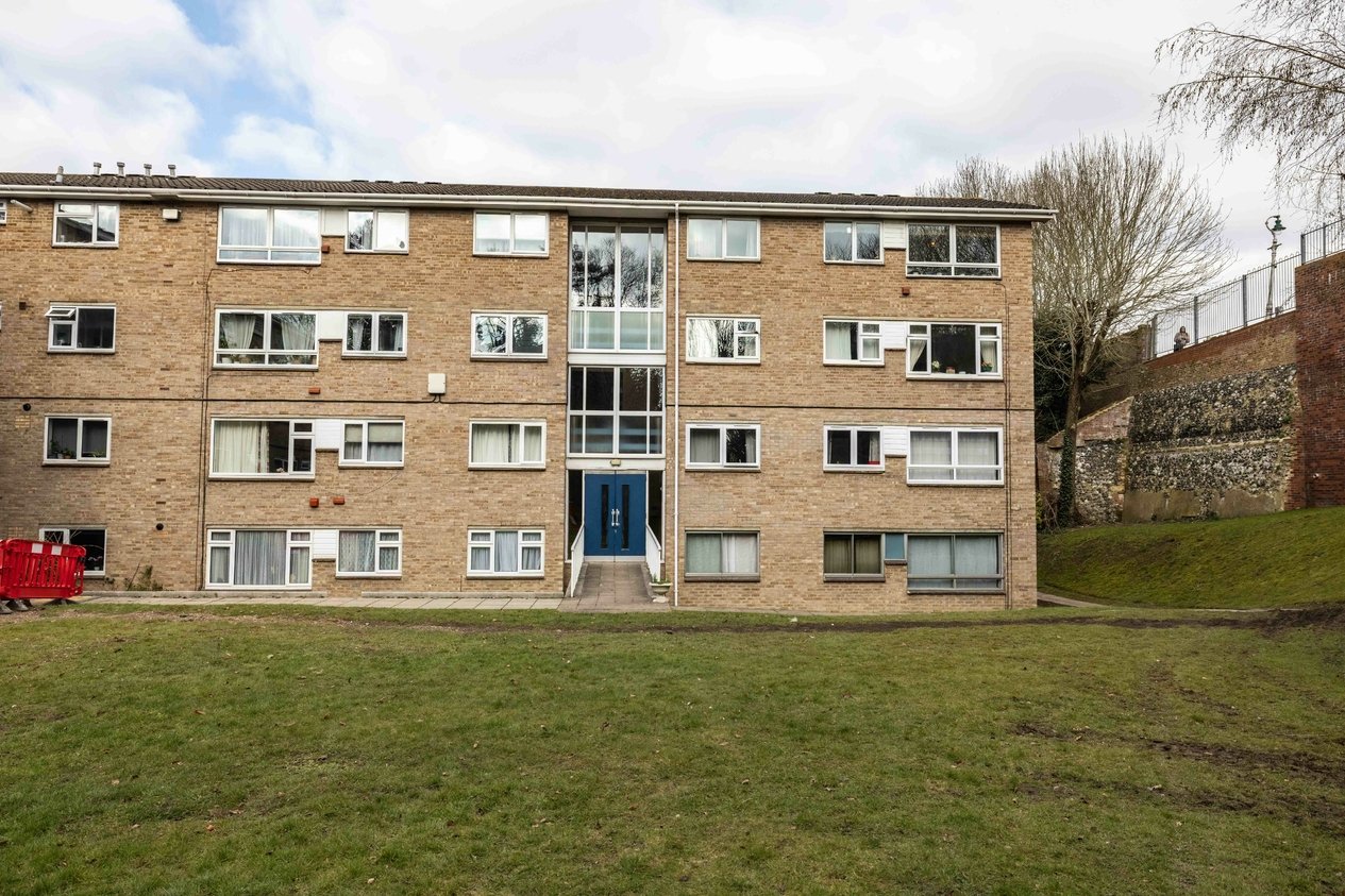 Properties For Sale in Old Dover Road Canterbury