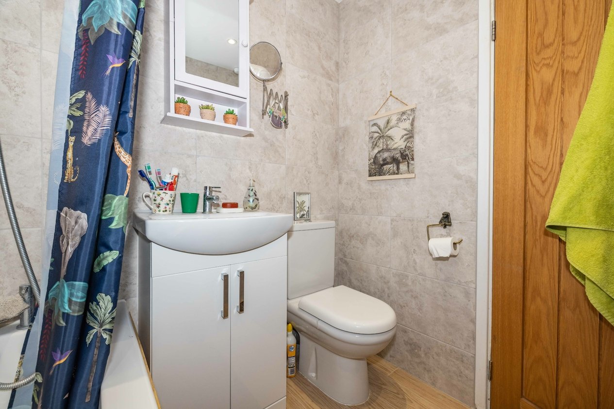 Properties For Sale in Old Dover Road Canterbury