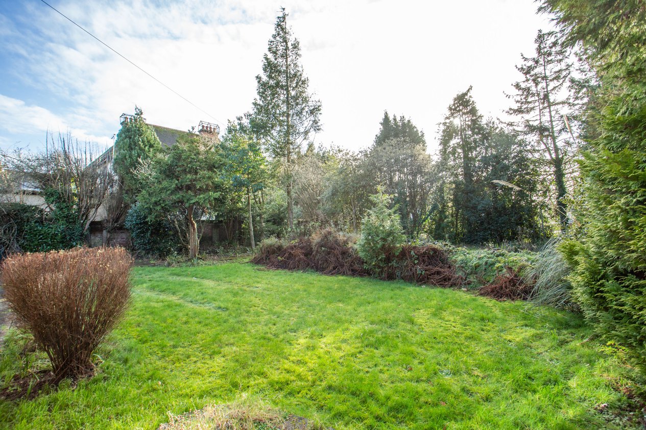 Properties For Sale in Old Dover Road Canterbury