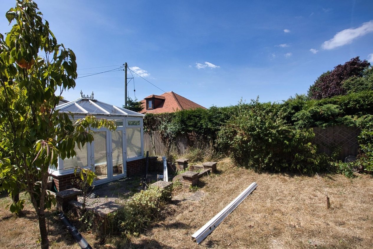 Properties For Sale in Old Dover Road  Capel-Le-Ferne