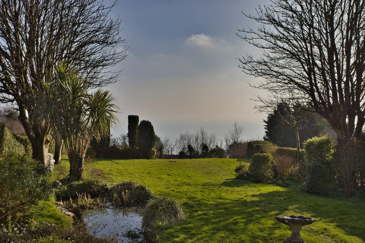 Properties For Sale in Old Dover Road  Capel-Le-Ferne