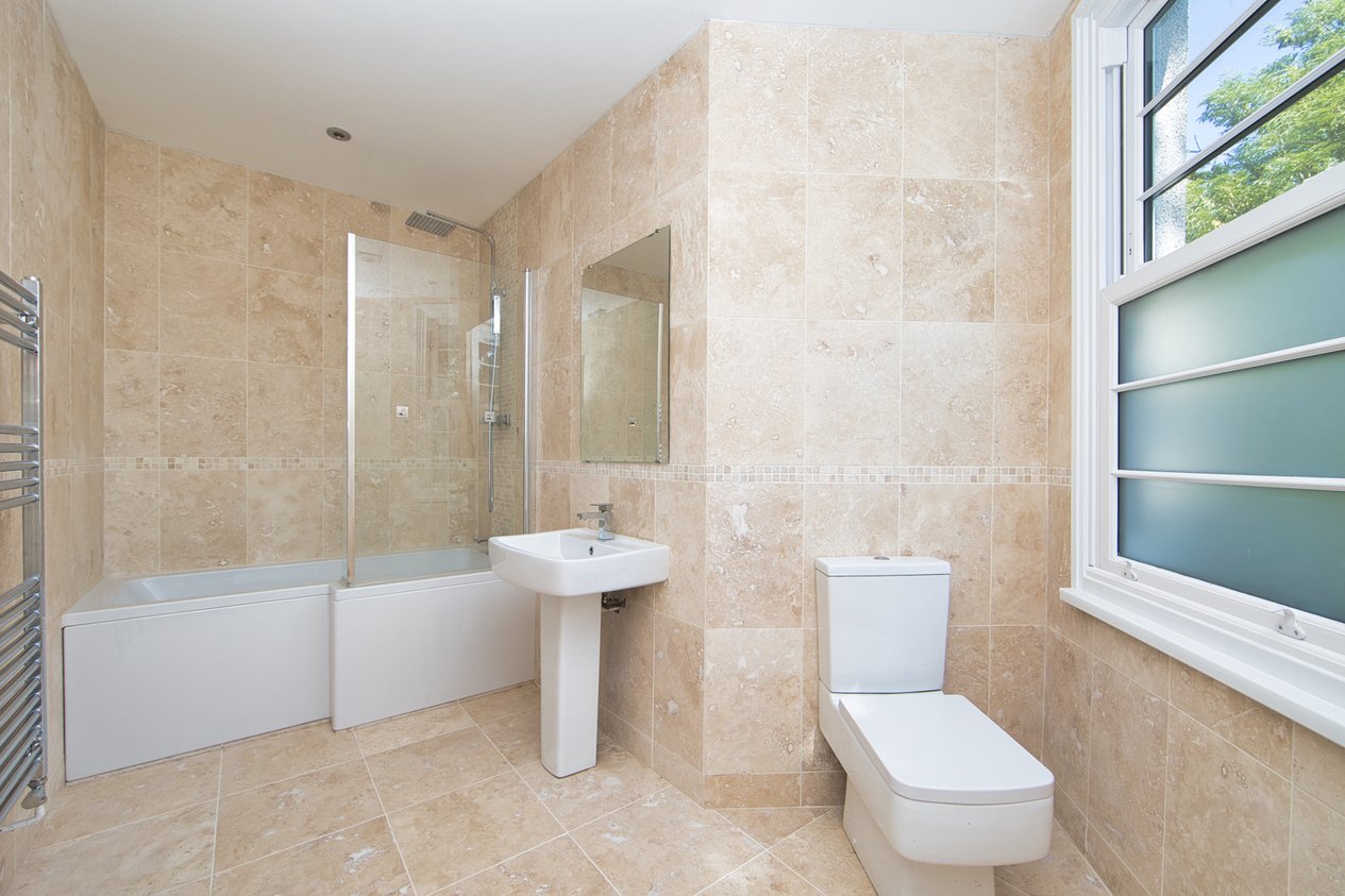 Properties For Sale in Old Dover Road Folkestone