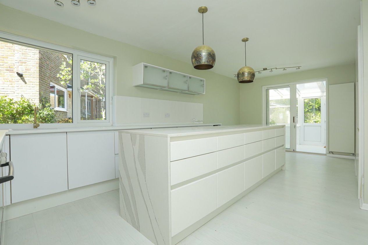 Properties For Sale in Old Dover Road Folkestone
