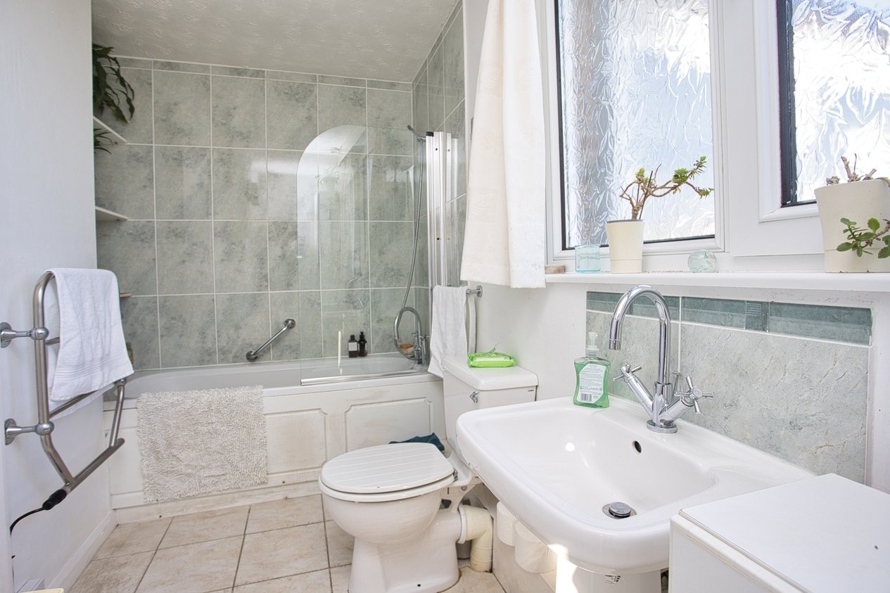 Properties For Sale in Old Dover Road Folkestone