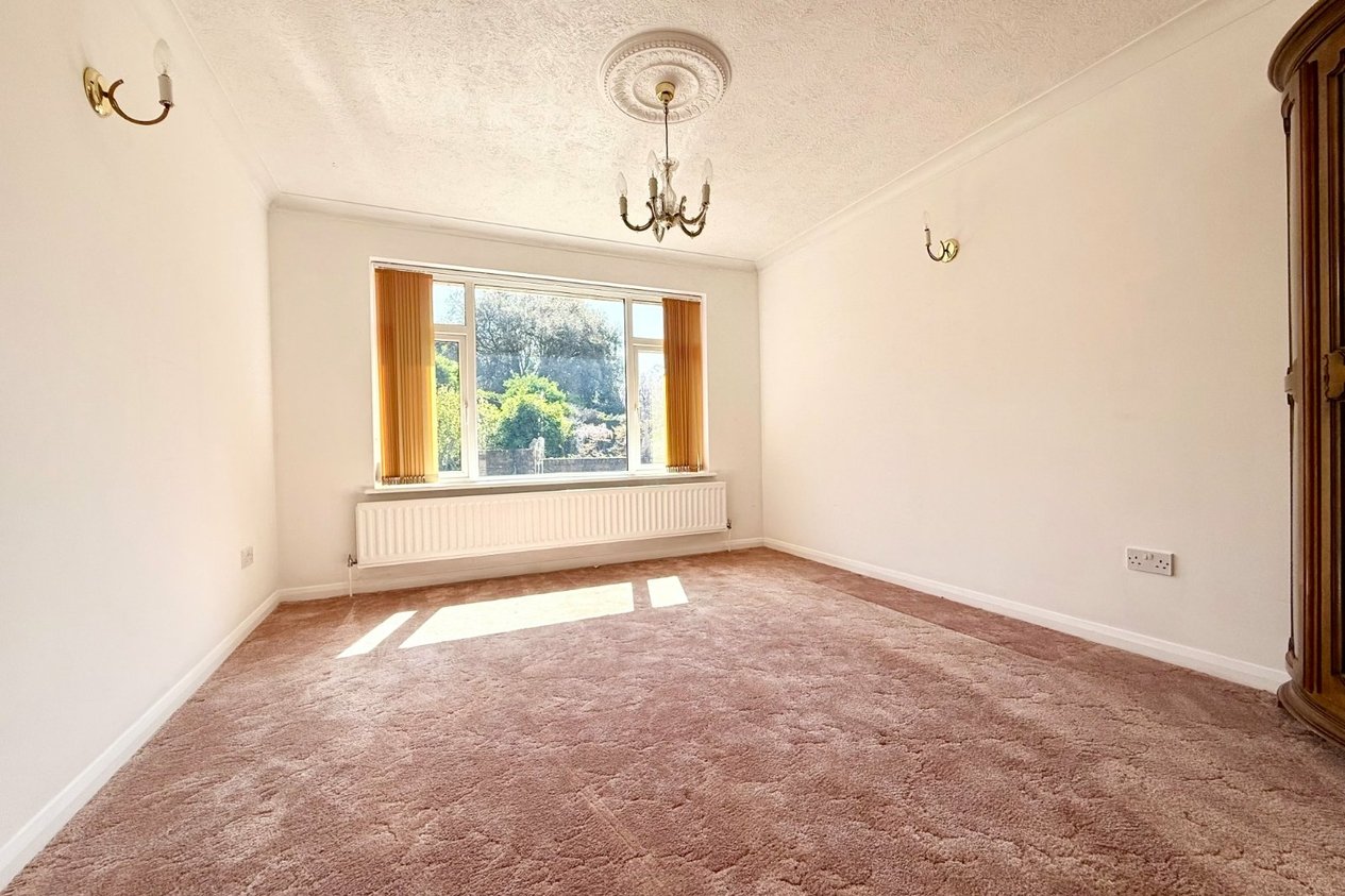 Properties For Sale in Old Green Road 