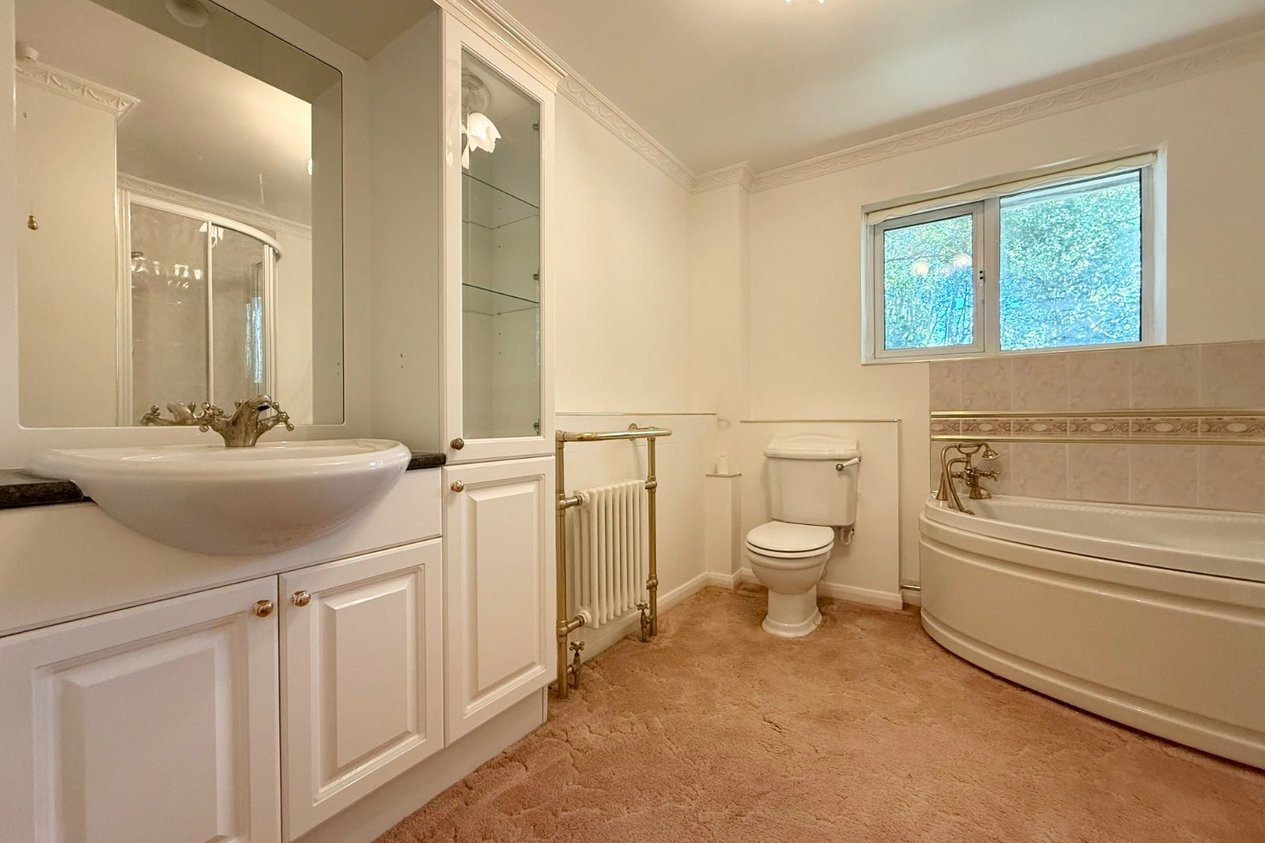 Properties For Sale in Old Green Road 