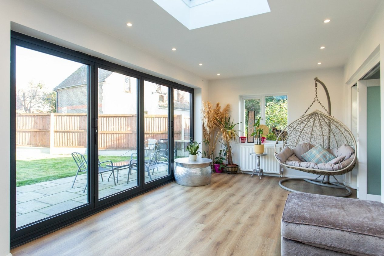 Properties For Sale in Old Roman Road  Martin Mill