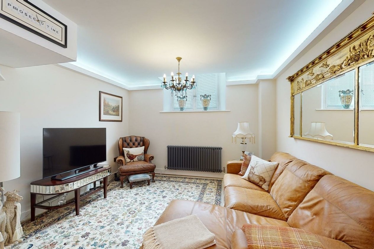 Properties For Sale in Old School Mews Broadstairs