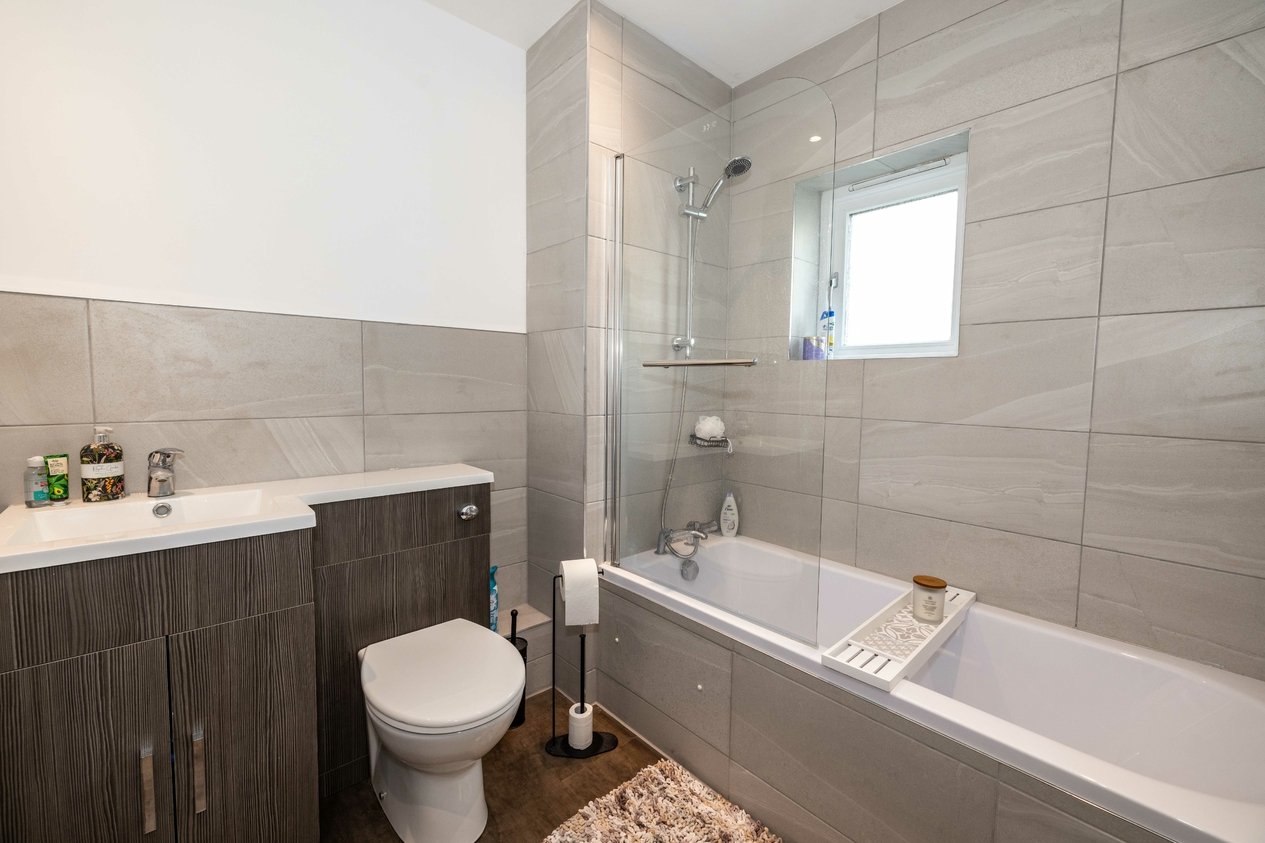 Properties For Sale in Old Watling Street Canterbury