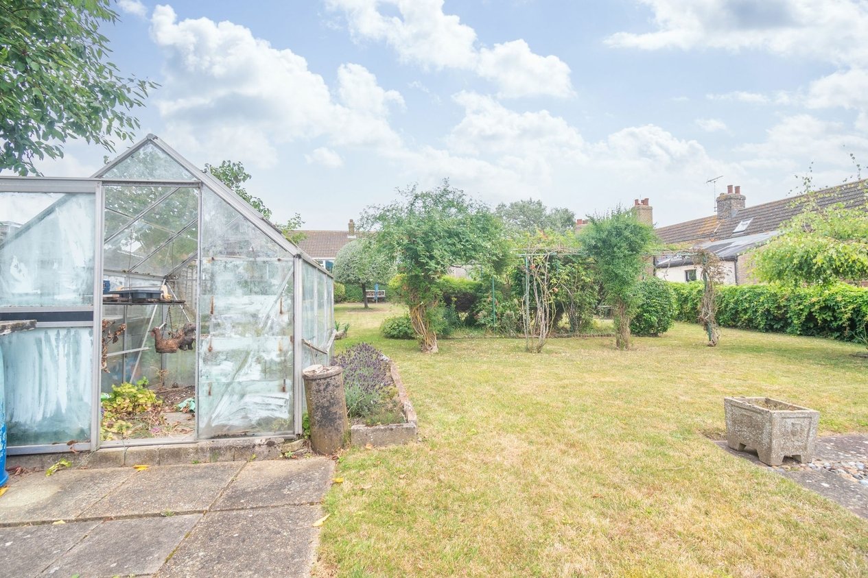 Properties For Sale in Orchard Close  Minster