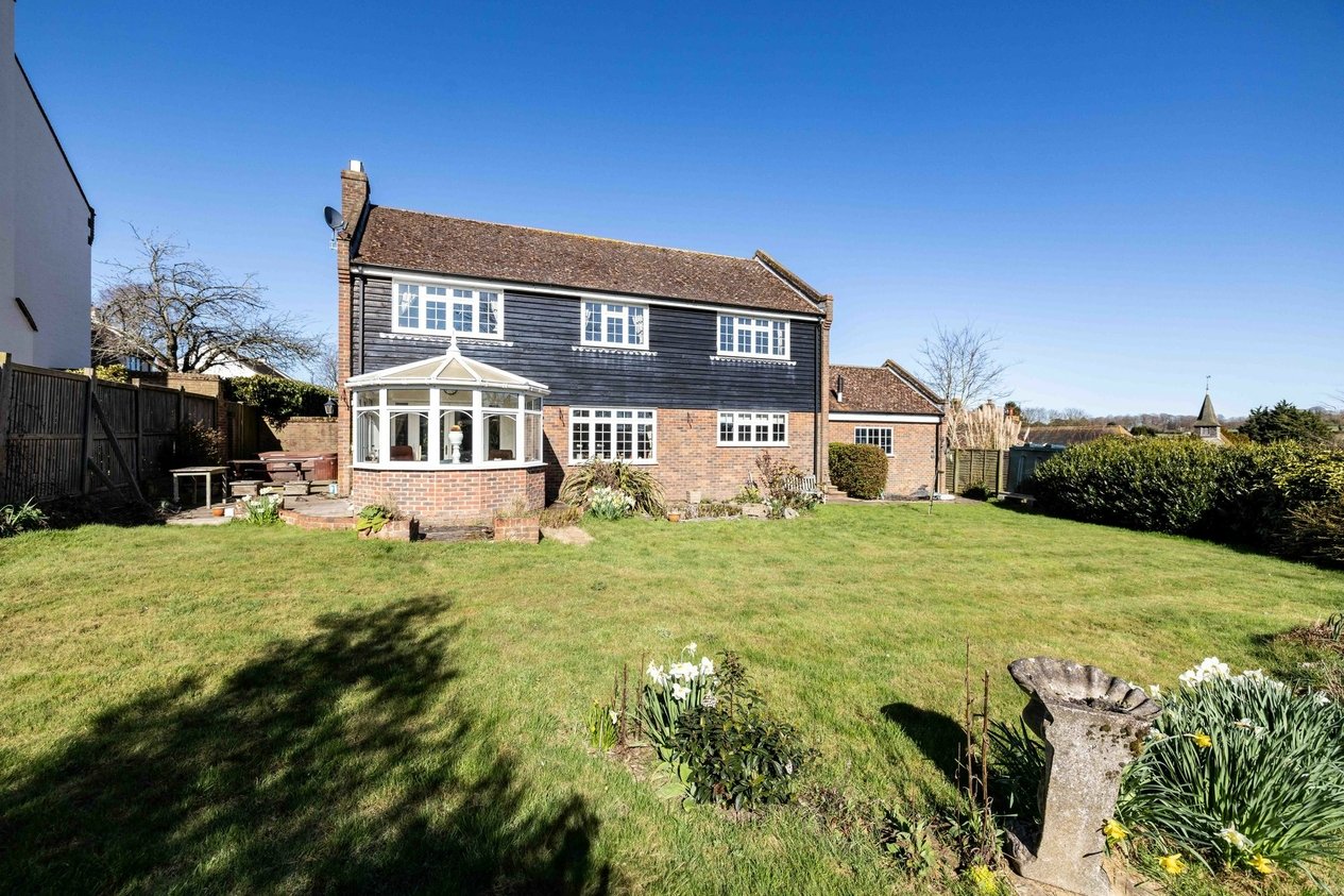 Properties For Sale in Orchard Court  Chillenden