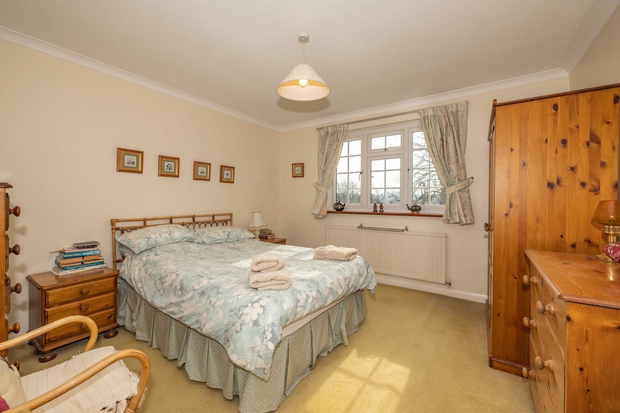 Properties For Sale in Orchard Court  Chillenden