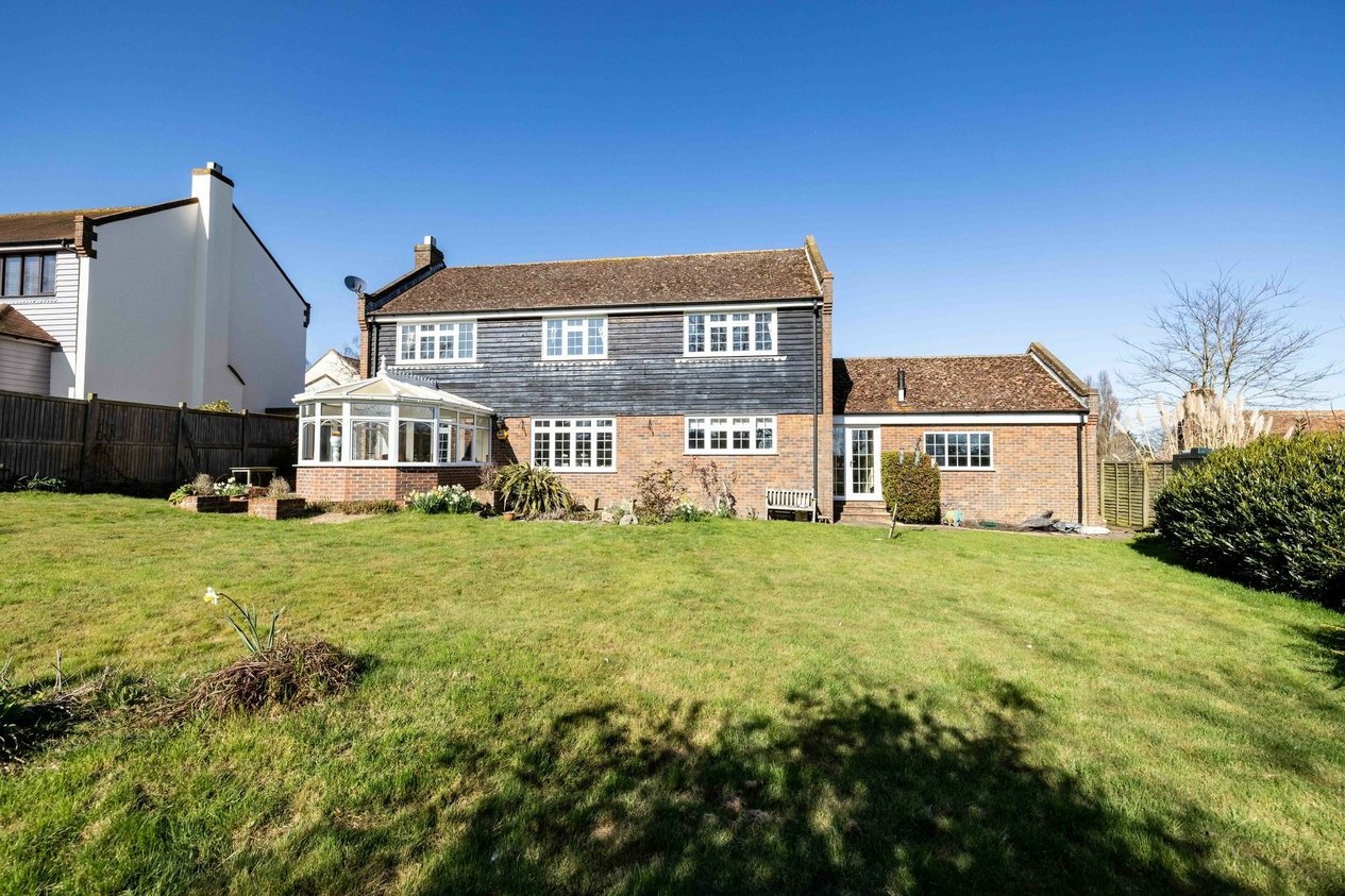 Properties For Sale in Orchard Court  Chillenden