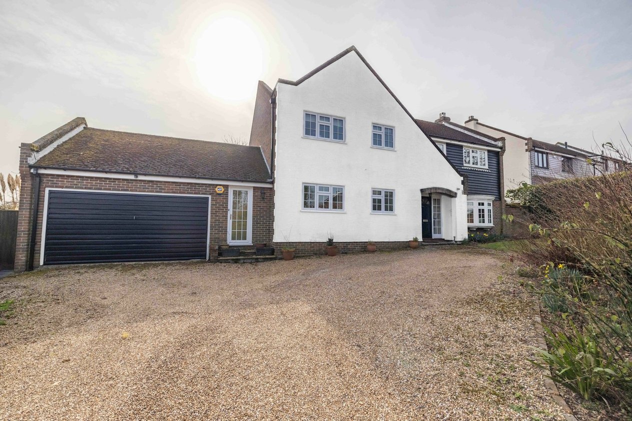 Properties For Sale in Orchard Court  Chillenden
