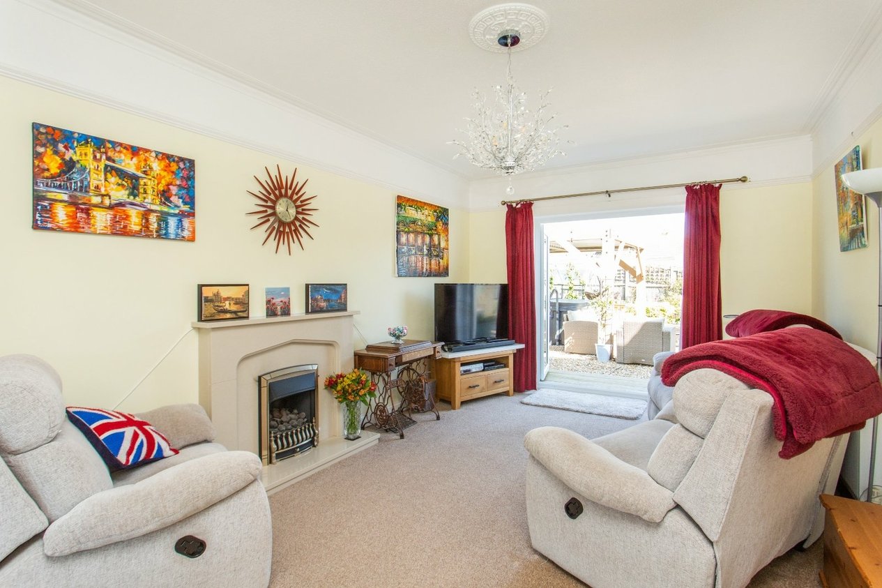 Properties For Sale in Osborne Gardens Herne Bay