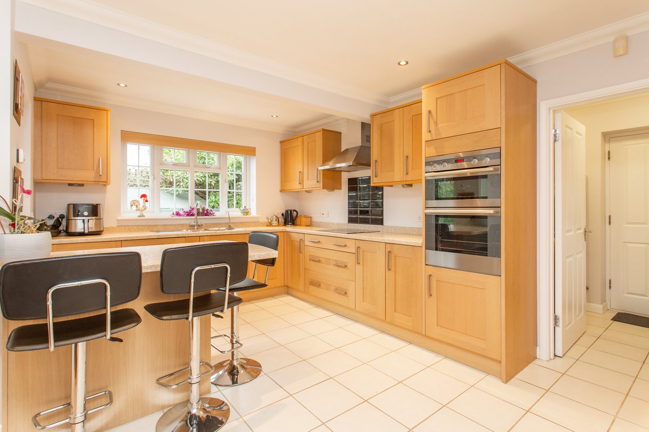 Properties Under Offer in Osborne Gardens Herne Bay