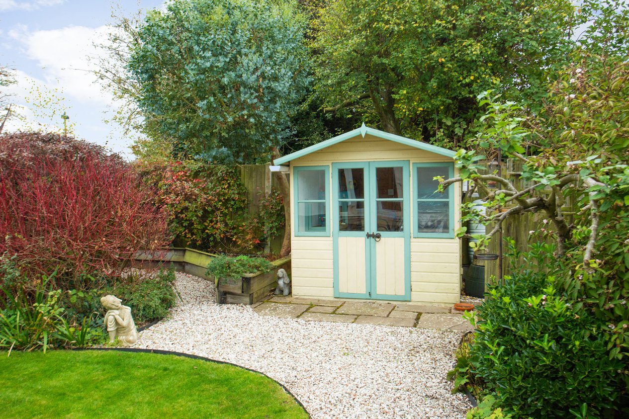 Properties Under Offer in Osborne Gardens Herne Bay