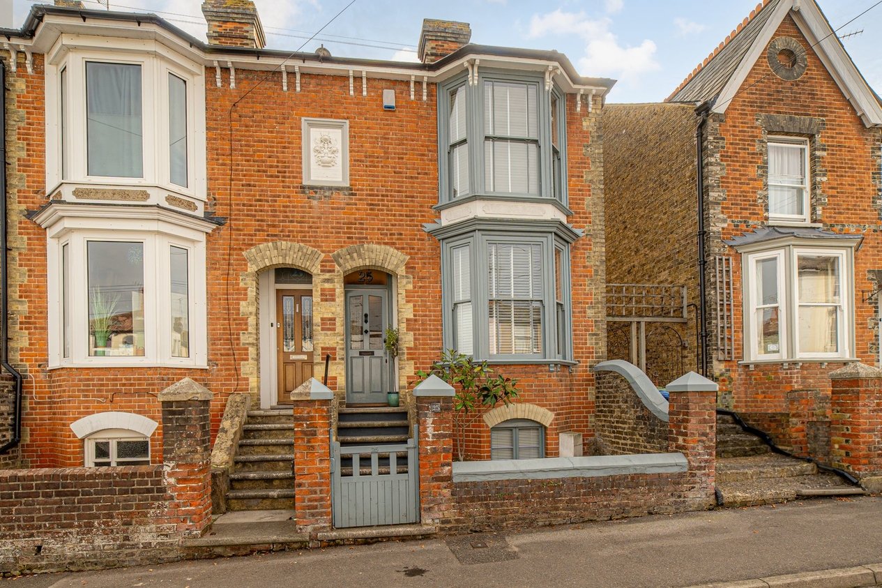 Properties Sold Subject To Contract in Ospringe Road  Faversham