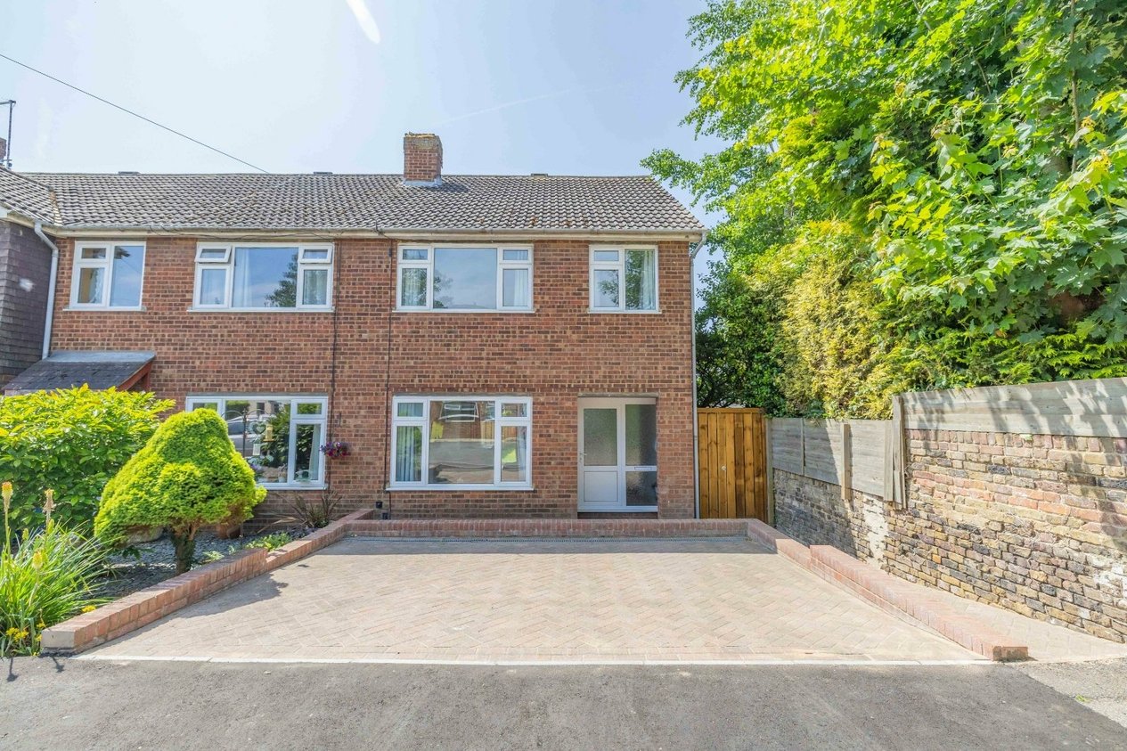 Properties For Sale in Ospringe Street Faversham