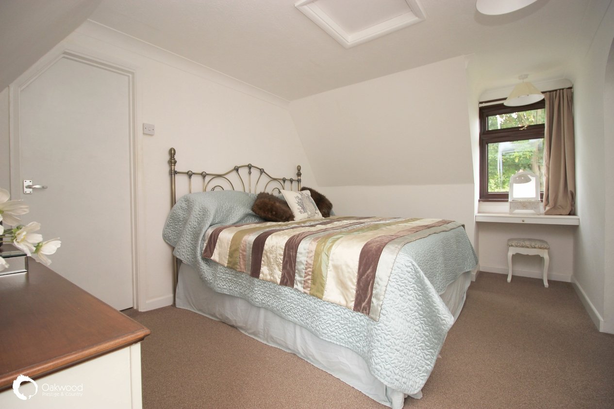Properties Under Offer in Ostlers Lane Sarre