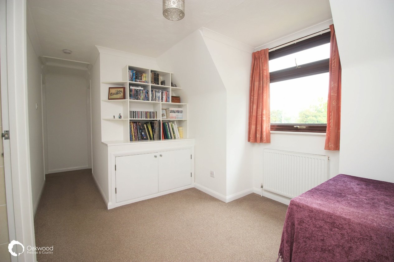 Properties Under Offer in Ostlers Lane Sarre
