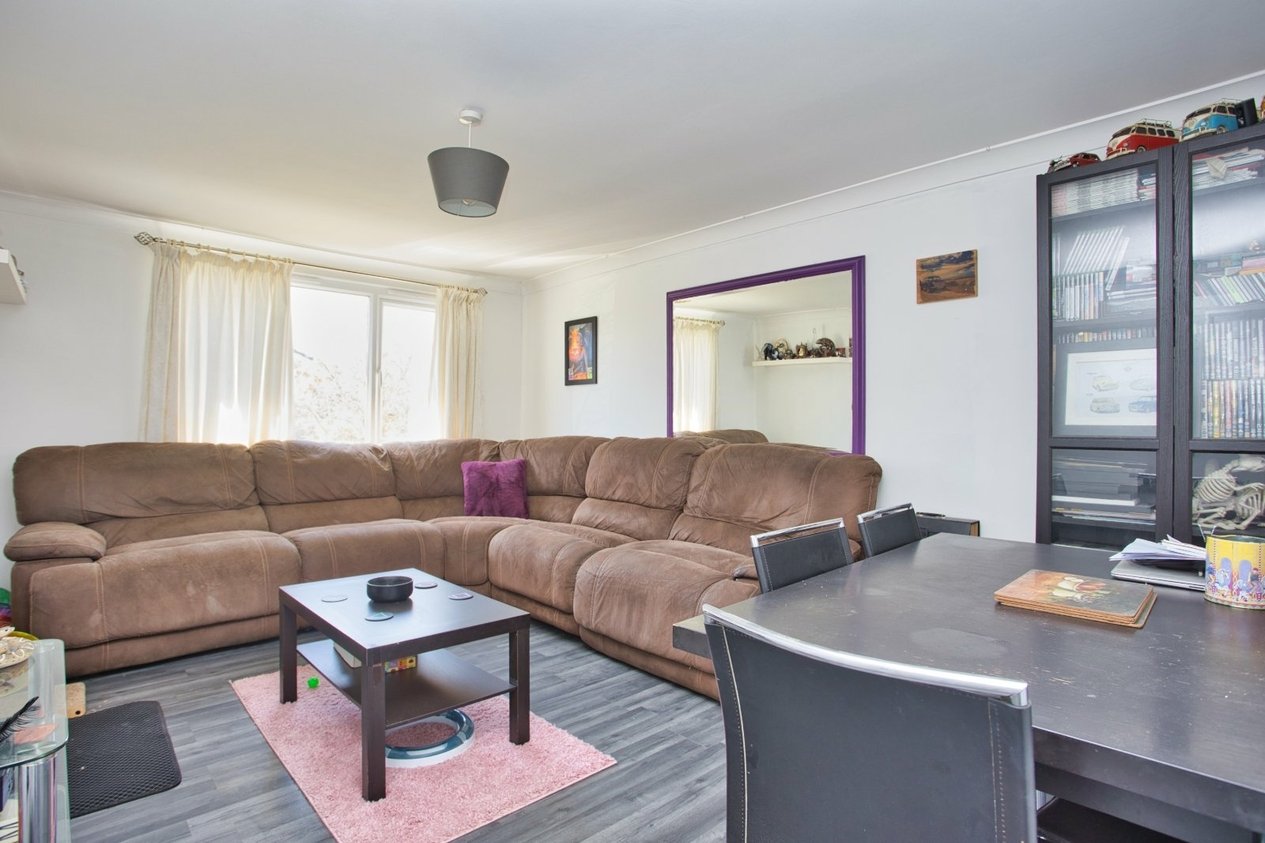 Properties For Sale in Owen Square Deal