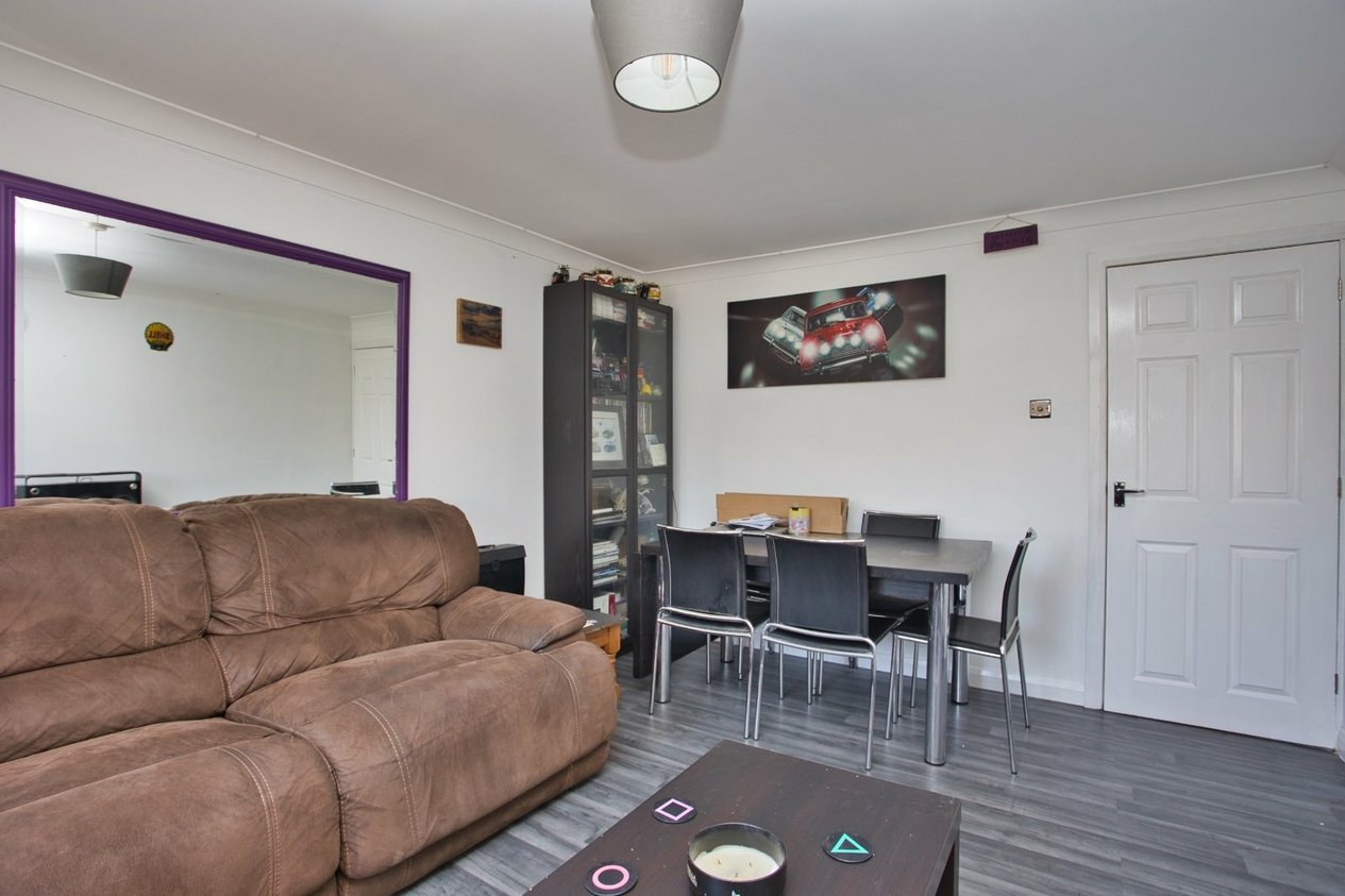 Properties For Sale in Owen Square Deal