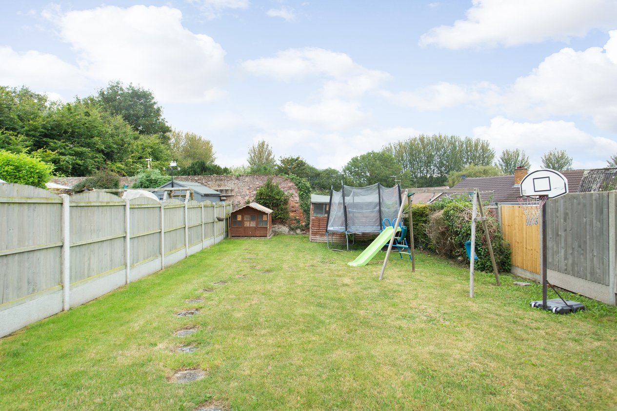 Properties Sold in Oxenden Crescent Canterbury