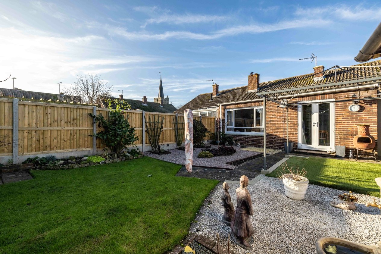 Properties Under Offer in Oxenden Crescent Wingham