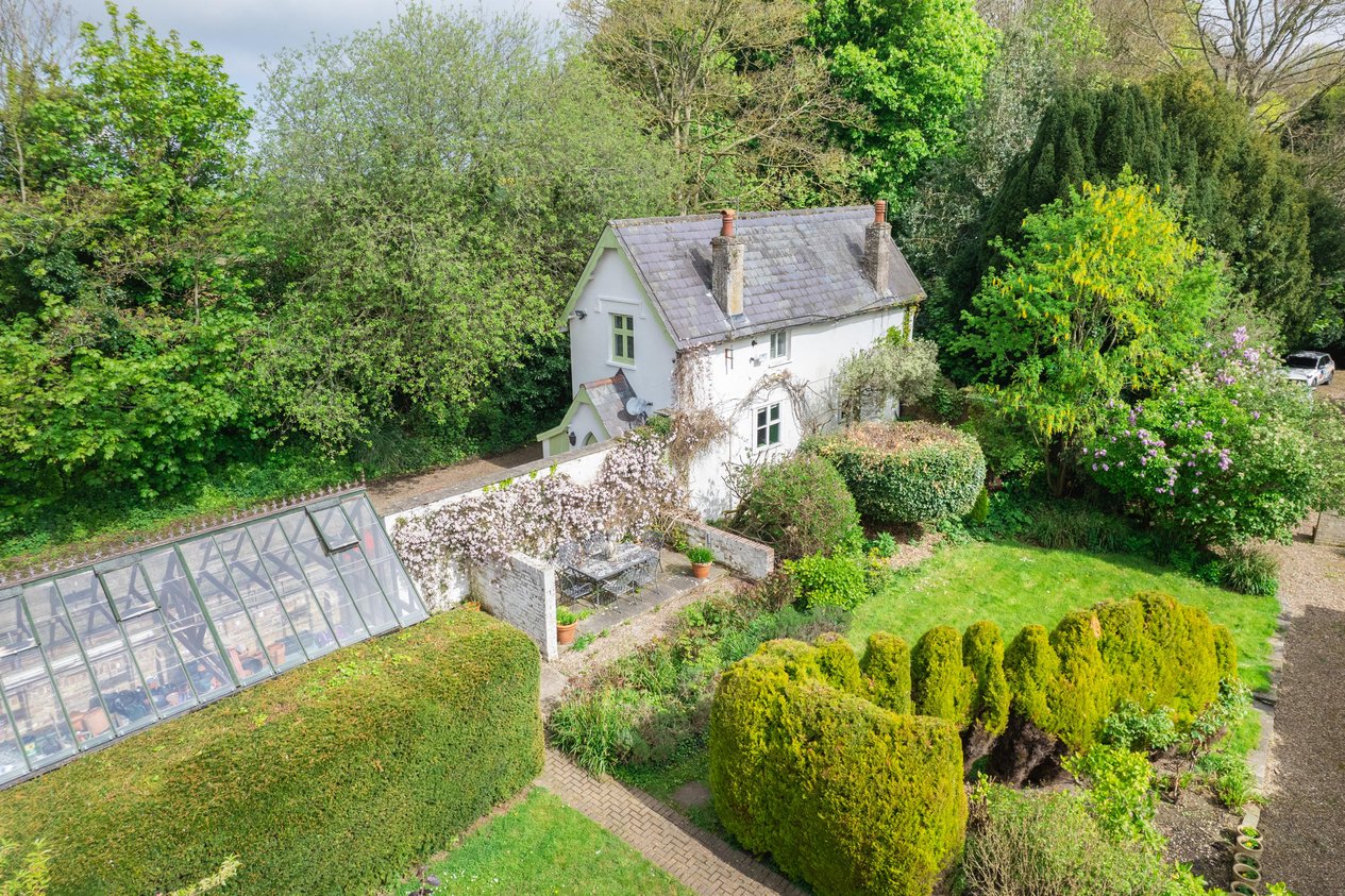 Properties For Sale in Oxney Dover