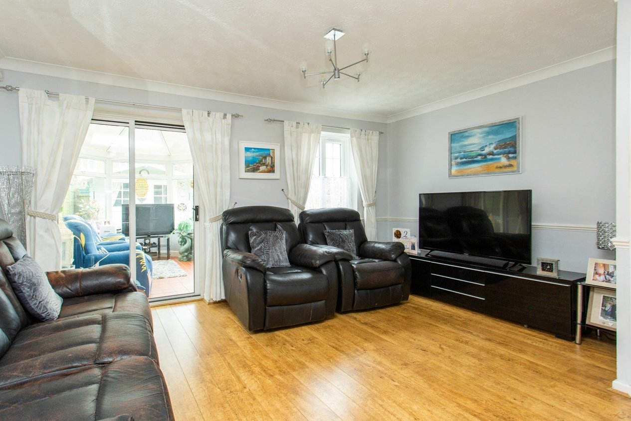 Properties For Sale in Oyster Close  Herne Bay