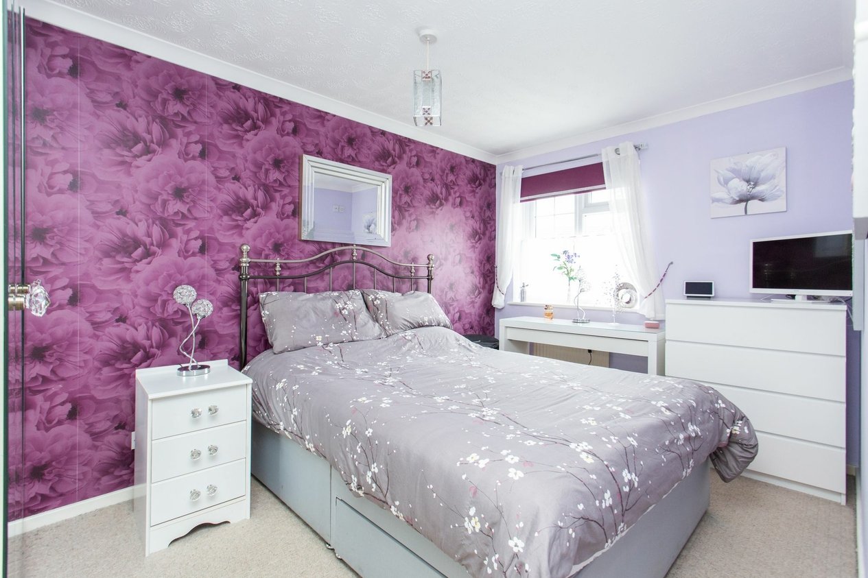 Properties For Sale in Oyster Close  Herne Bay
