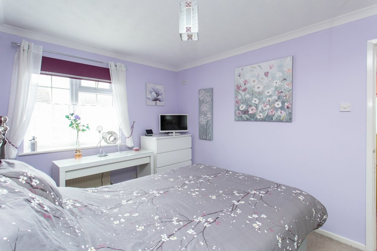 Properties For Sale in Oyster Close  Herne Bay