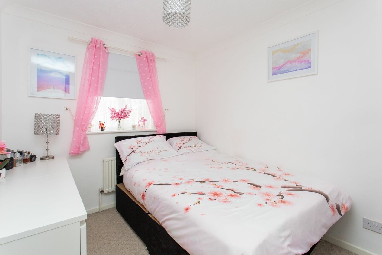 Properties For Sale in Oyster Close  Herne Bay